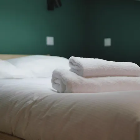 La Canopee - & Parking * Riom